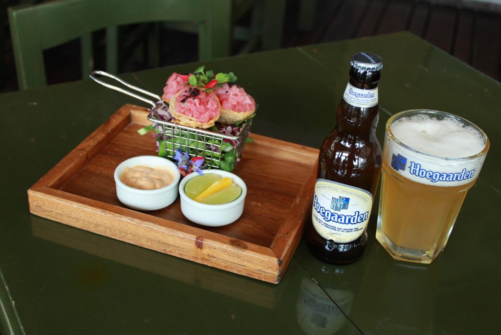 Tunita cones tartare con Hoegaarden (Cinco Octavos, Muxbal)