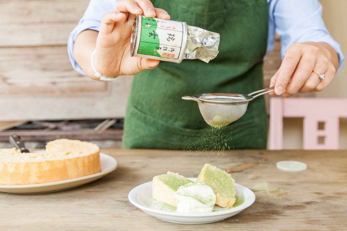 Decora con matcha o canela al gusto